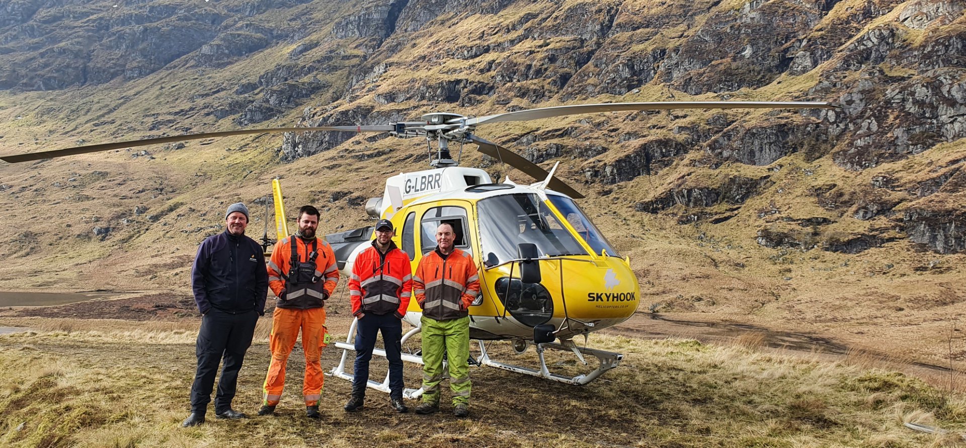 Pilot and Task Specialists