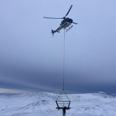 Skyhook Helicopters Glenshee Ski Centre 12