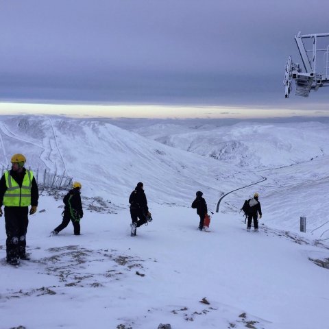 Skyhook Helicopters Glenshee Ski Centre 13